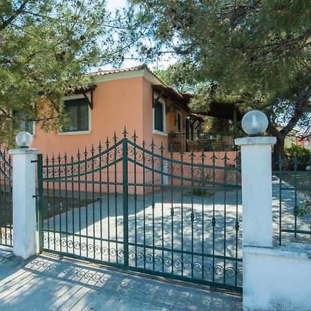 Villa Pefka Nikiti  Luaran gambar