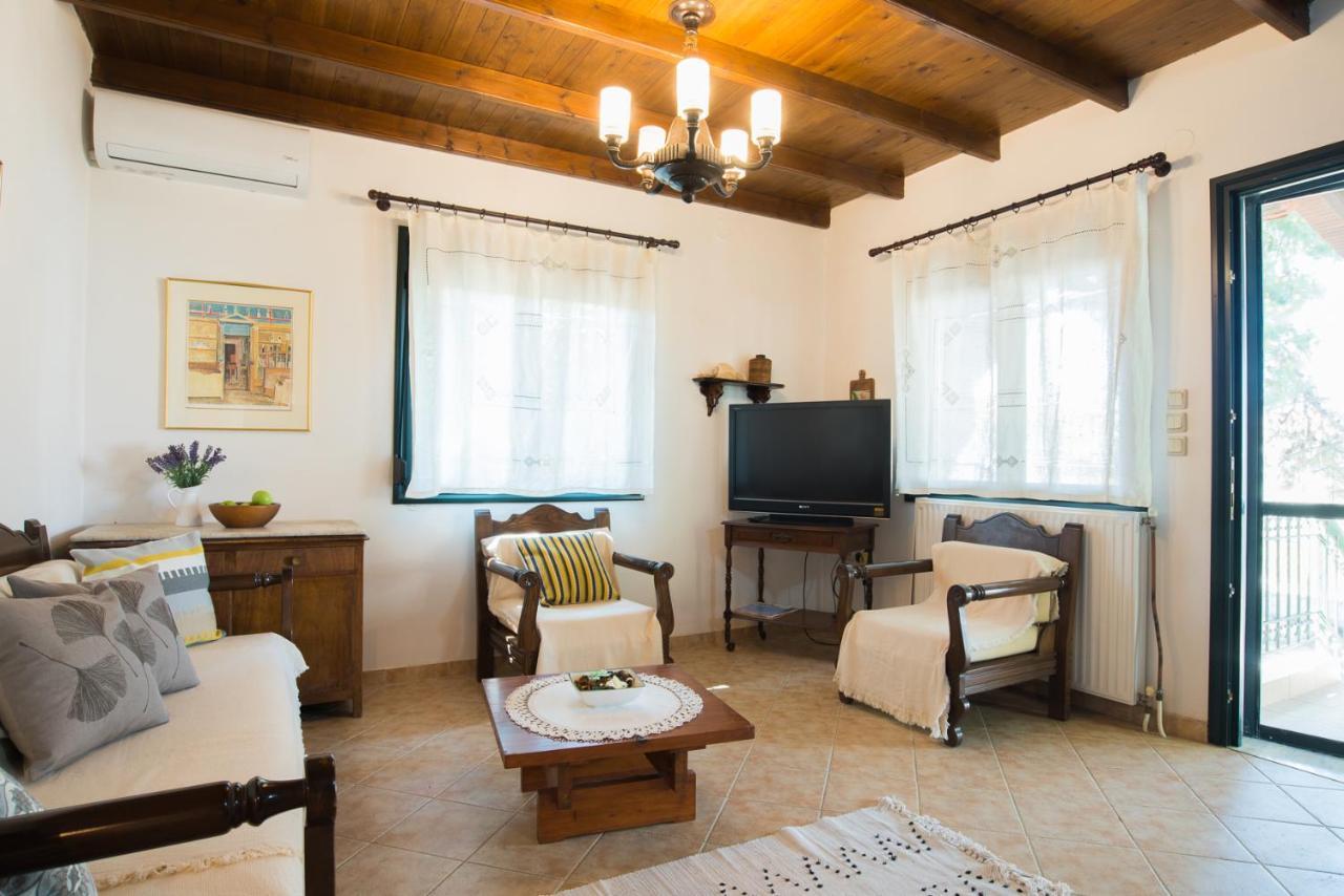 Villa Pefka Nikiti  Luaran gambar