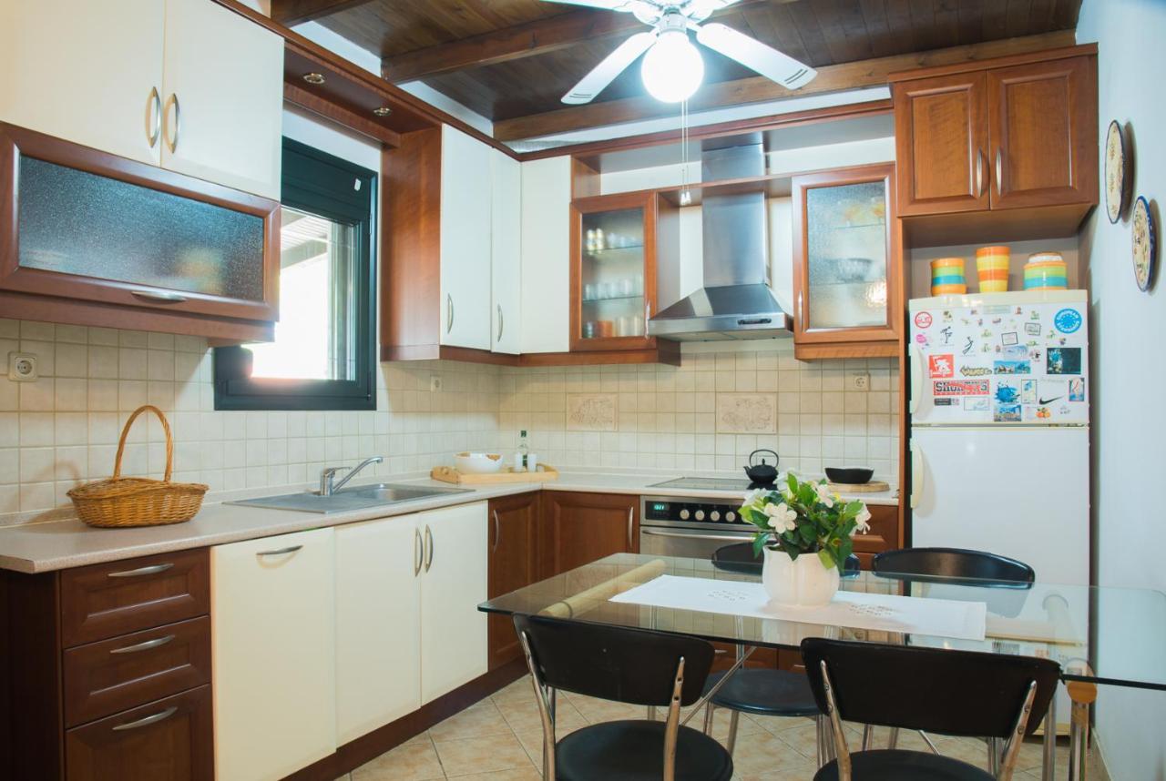Villa Pefka Nikiti  Luaran gambar