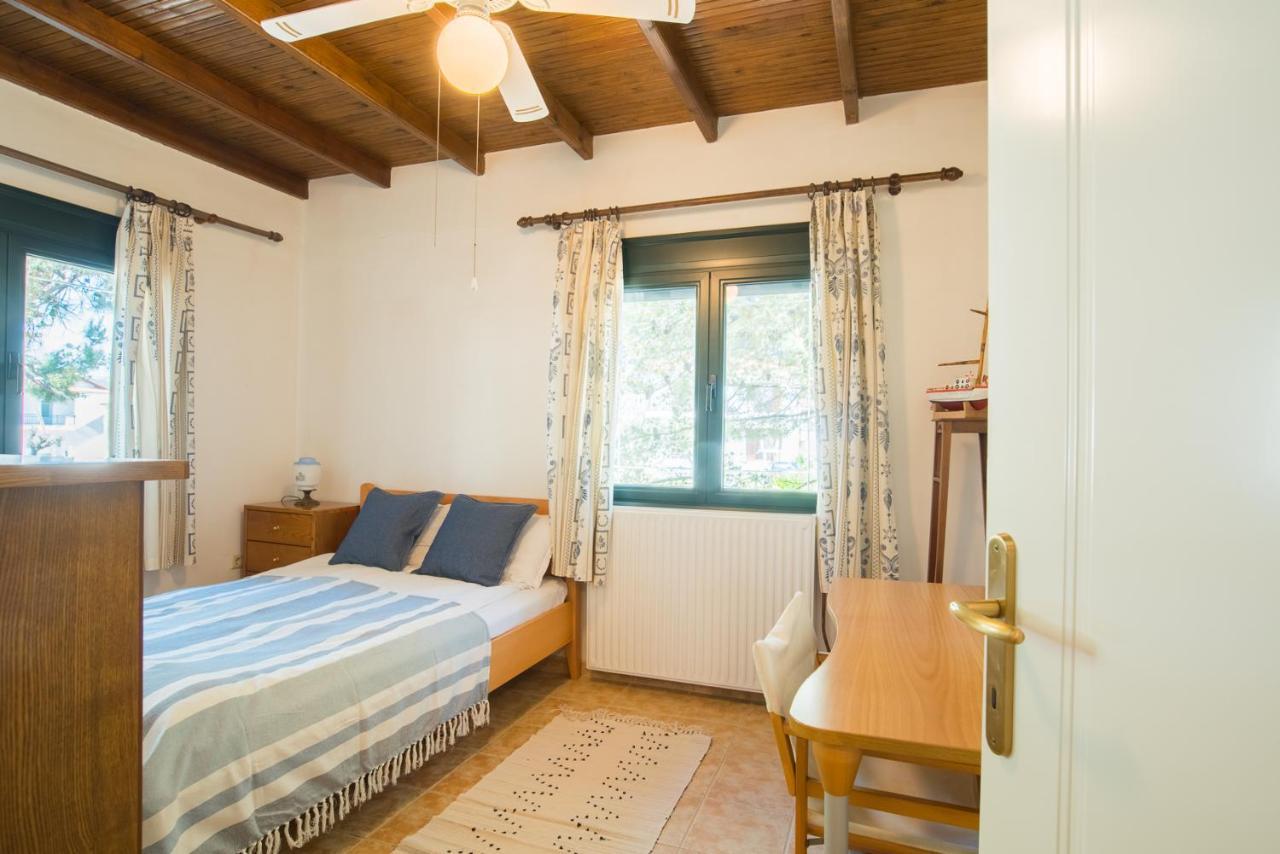 Villa Pefka Nikiti  Luaran gambar