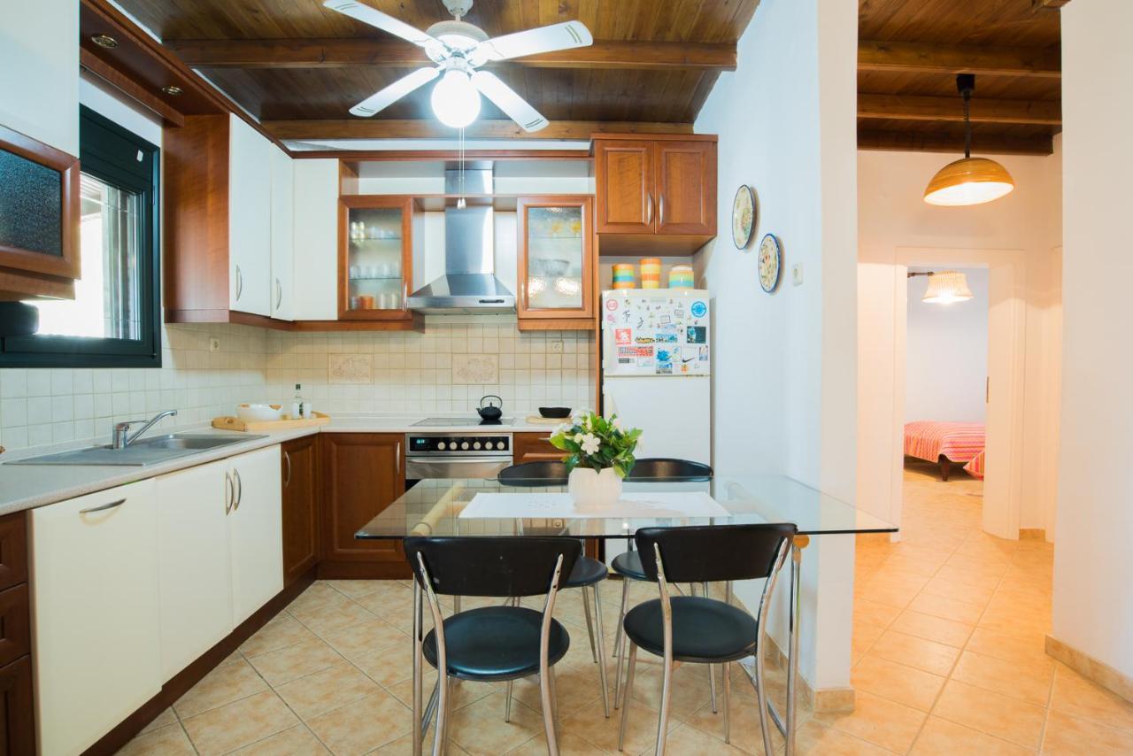 Villa Pefka Nikiti  Luaran gambar